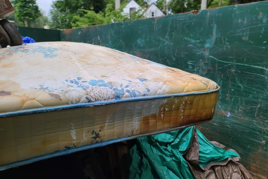 Affordable Mattress Disposal in Campbell, CA Affordable Mattress Disposal in Campbell, CA