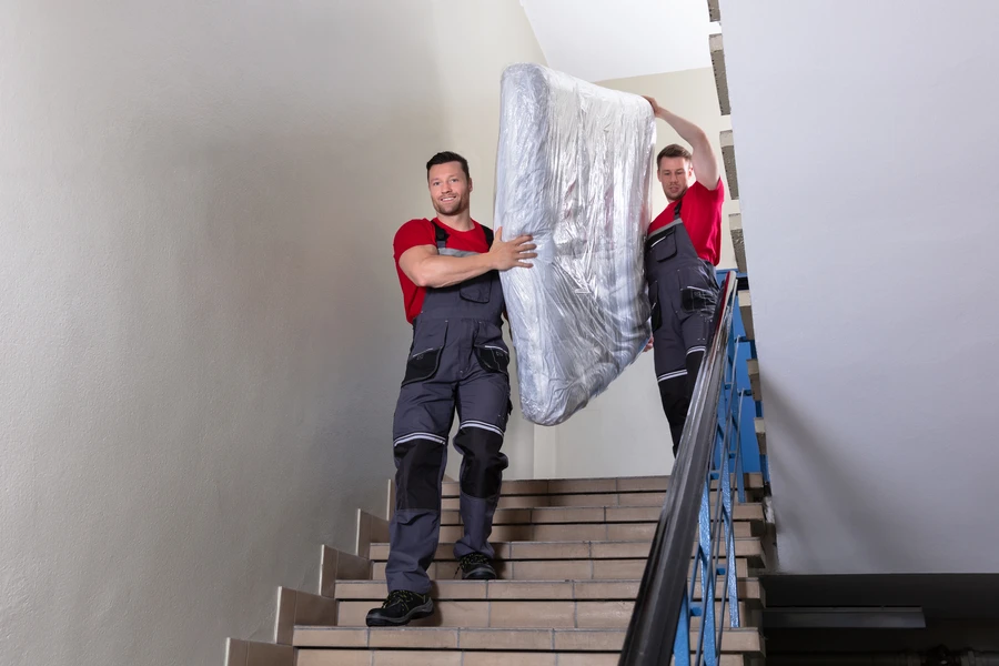 Benefits Of Hiring A Hauling Service For Mattress Removal in Campbell, CA